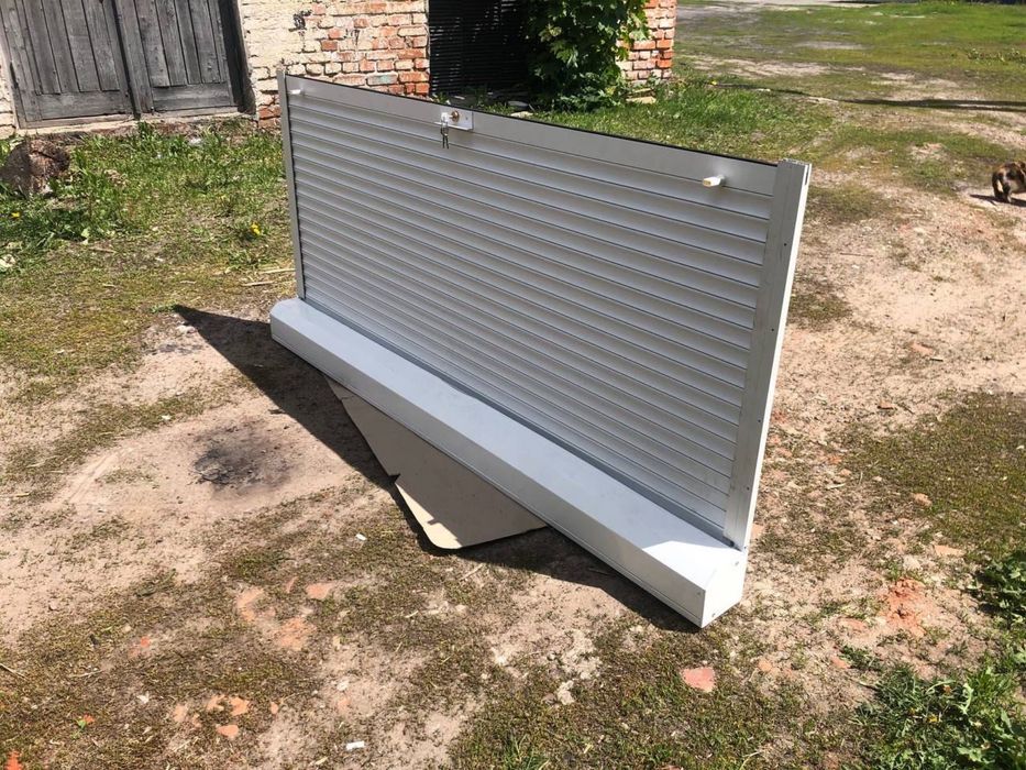 Металеві ралети з замком