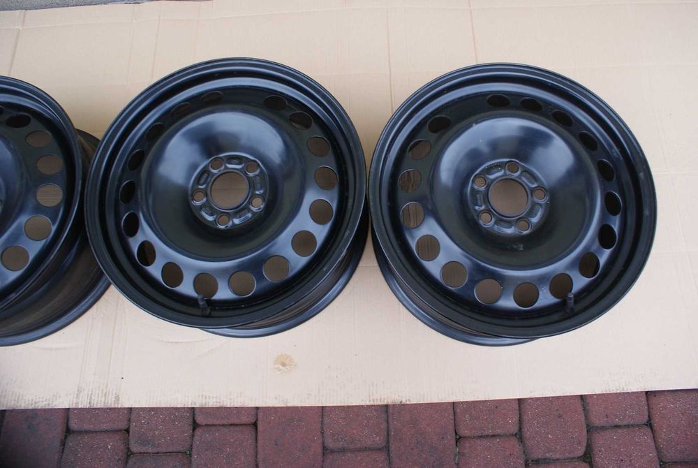 16 i 17 cali 5x108x63,4 ET-50 ET55  Ford Focus,C-max,S-max Kuga,Mondeo,Volvo i inne