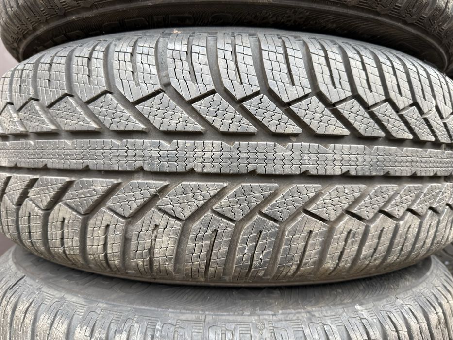 Komplet kół zimowych 4x100 Renault Dacia Nissan 205/60/16 Semperit