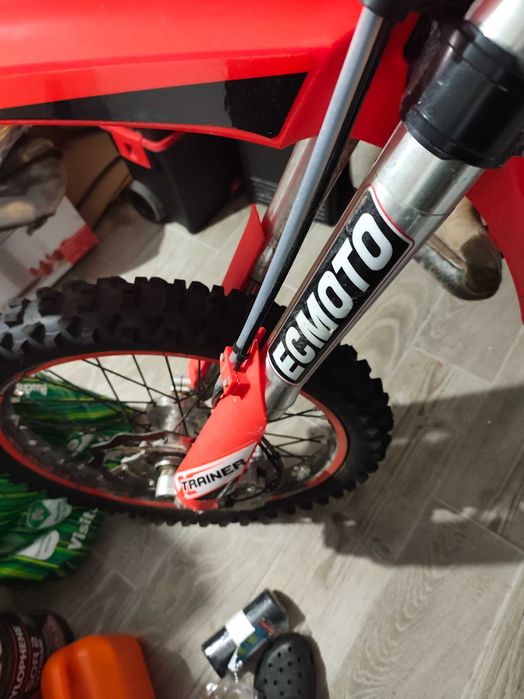 BETA 300 Xtrainer 2023 (POUCAS HORAS DE USO)