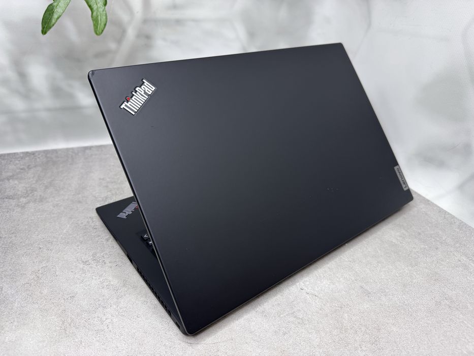3840x2160 4K/Lenovo ThinkPad T14s Gen 2/i5-1135G7/8ГБ/256ГБ SSD/14”