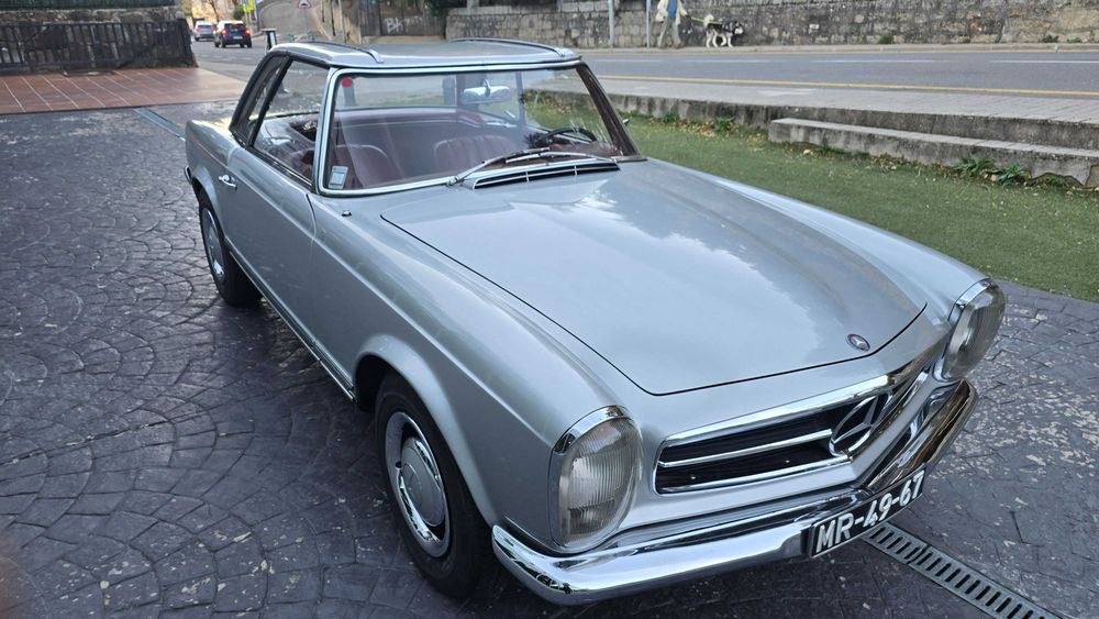 Mercedes-Benz 230SL W113 Pagode 1964 Classico registado en Portugal