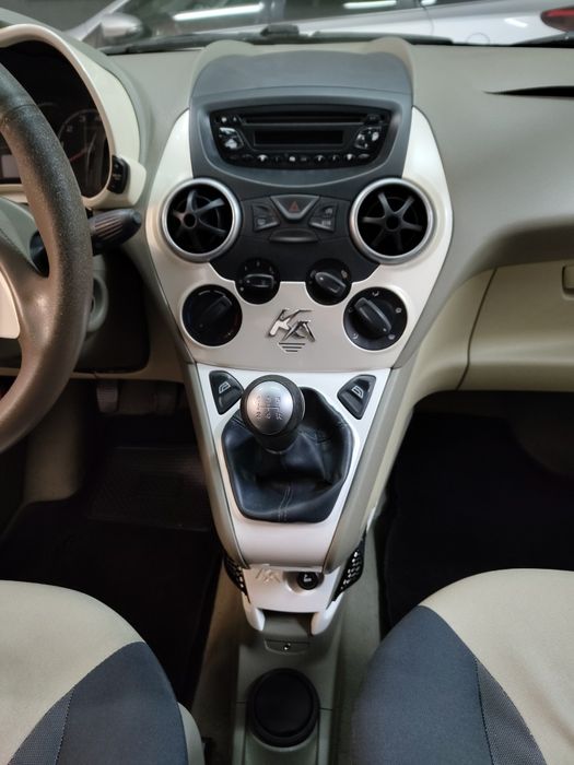 Ford KA 1.2 Titanium