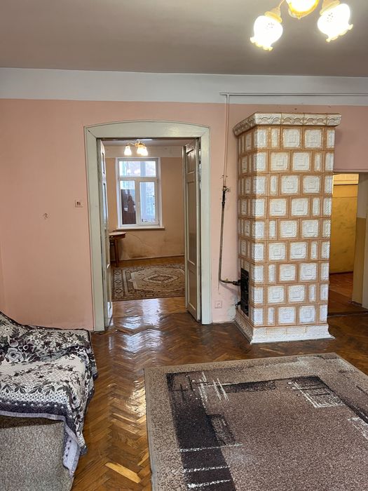 Продаж будинку по вул. Козачука