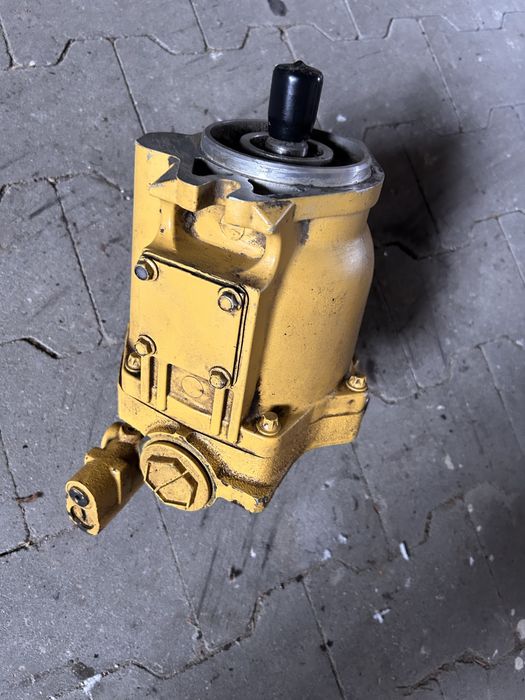 Pompa Hydrauliczna koparko-ładowarka CAT CATERPILLAR 416/428