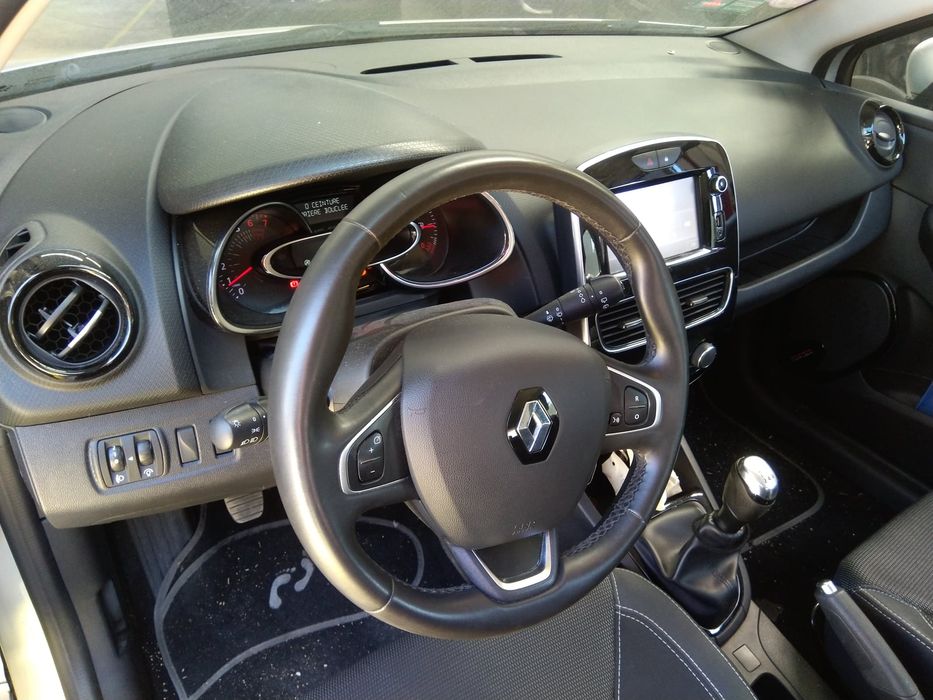RENAULT CLIO IV - 2018 - Para Peças
