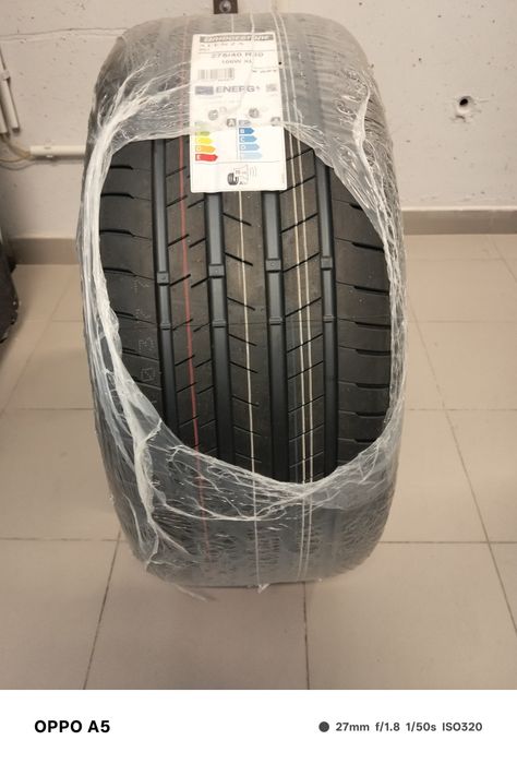 Tenho um pneu Bridgeston, Alenza, 001   275/40   R20   106W   XL   Run   flat,   homologação   BMW   X3.   X4