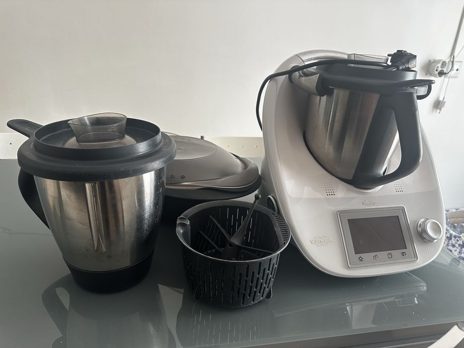 Robo BIMBY T5 mais copo