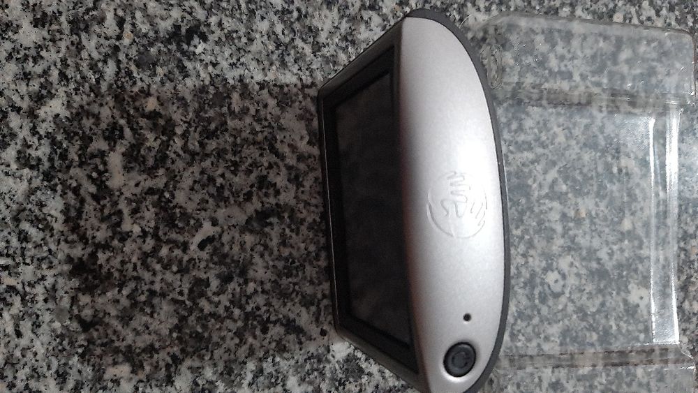 Vendo GPS tomtom one igual a novo