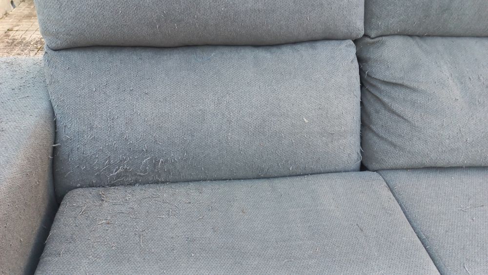 Sofá com chaise long usado