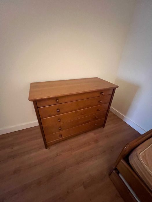 Conjunto de quarto CERNE em madeira maciça