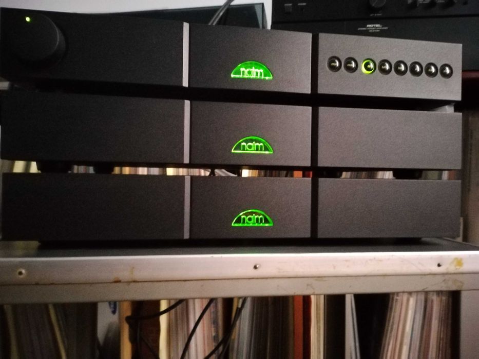 NAIM Flatcap 2 com novos condensadores e cabo DIN