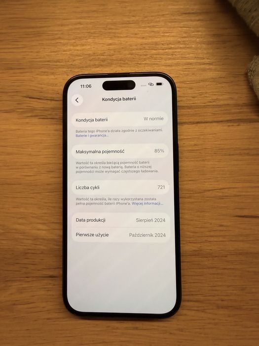 Iphone 15 128 GB 85% baterii