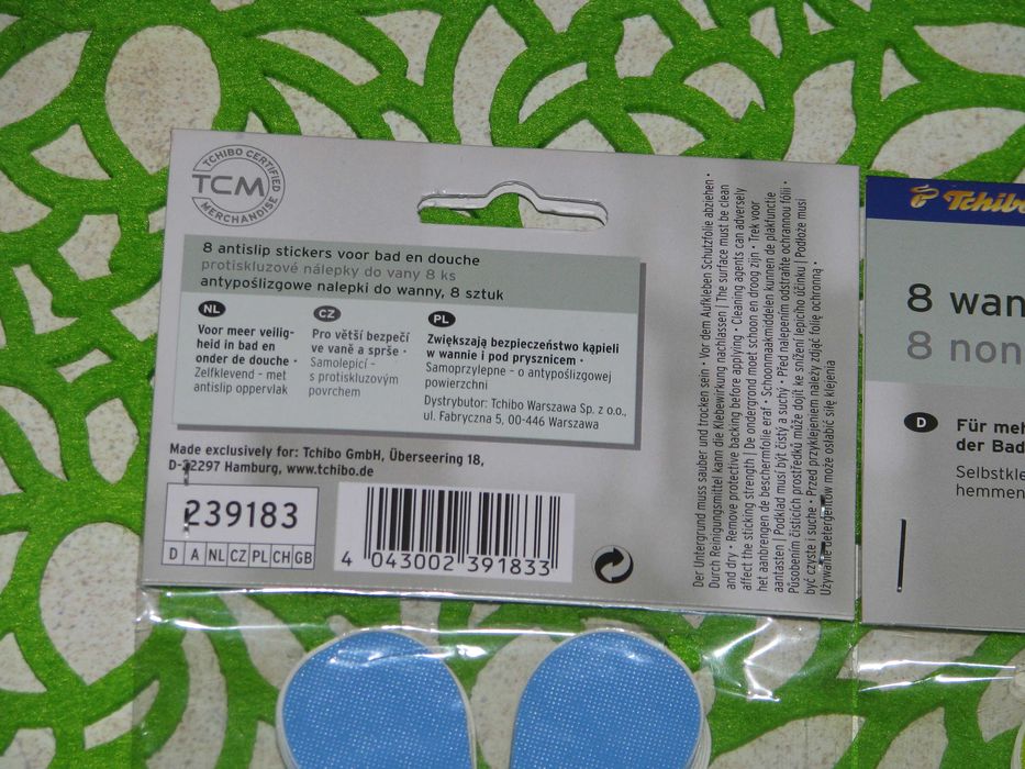 Nowy zestaw Tchibo_8 antypoślizgowych nalepek „kwiatów” do wanny.