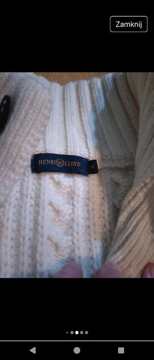 Gruby sweter z paskiem