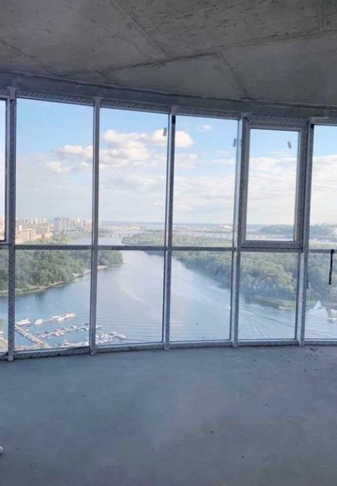 Видова на р.Дніпро дворівнева 5К ЖК Сонячна Рив’єра М.Слобідська 3а