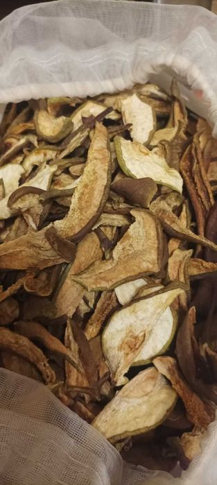 Груша сушена  в електросушарці