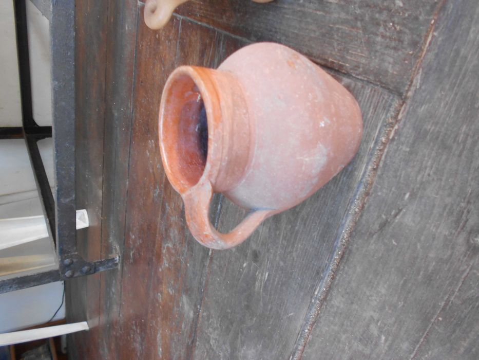 Pote botijas garrafas fogareiro incensario barro terracota antigo