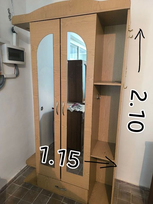 Продам прихожую.