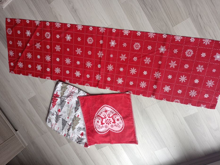 Bieżnik świąteczny i poszewki 40x40