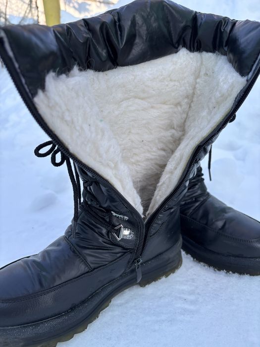 Зимові чоботи дутики 36р