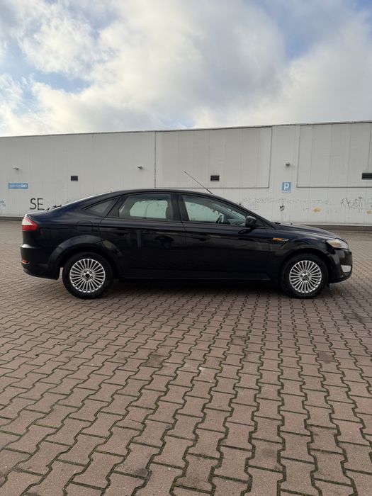 Ford Mondeo MK4 • 1.6 benzyna • 2008 rok • Dobry stan