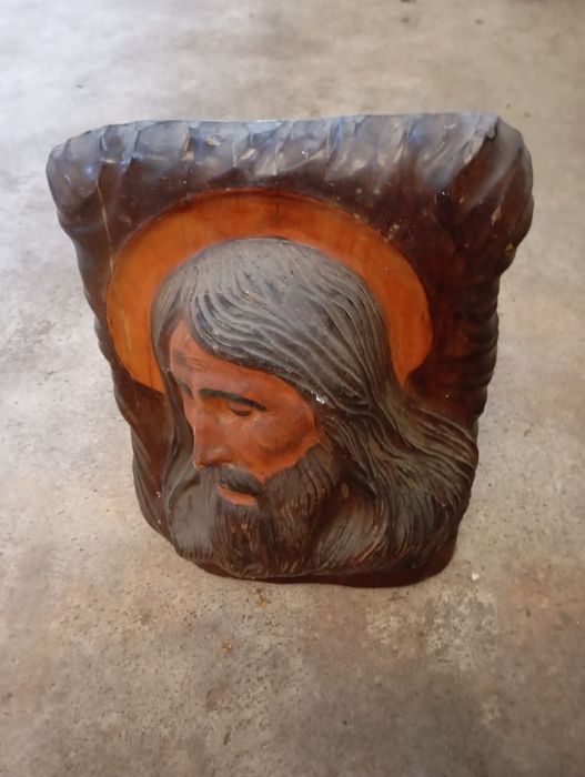 Vendo esta peça muita bonita bom estado