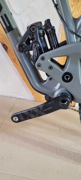 EVIL Following MB,V1, L, 29, USA,carbon