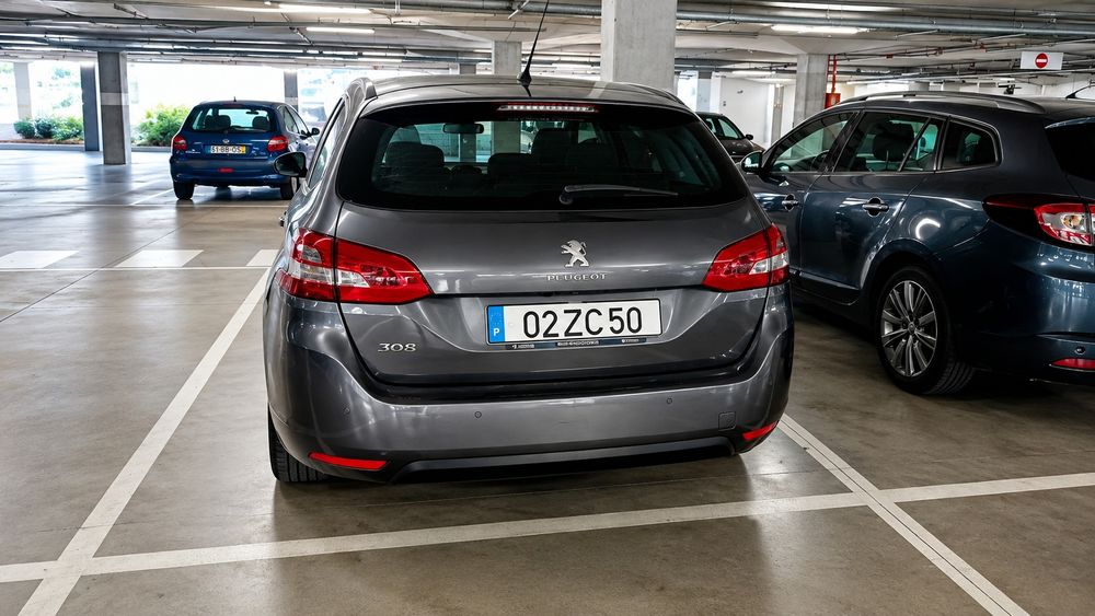 Leia o anúncio Transpasse Peugeot 308 1.5  Diesel Excelente Oportunidade
TTrVendo Peugeot 308 1.5 BlueHDi Diesel