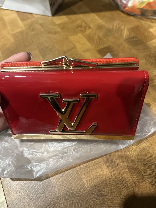 Czerwony porfel Louis Vuitton