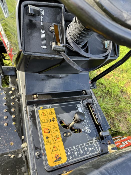 Traktorek Yard Machines (by MTD), Tecumseh 20KM