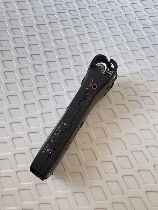 Zoom H1n рекордер, киктофон