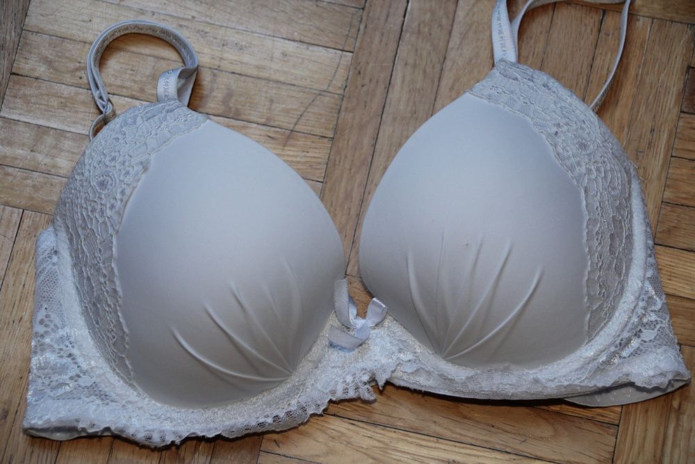 Biustonosz 75B, bialy, PushUp