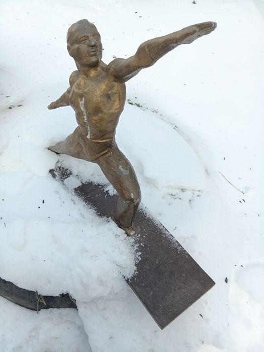 Скульптура Гімнаст срср