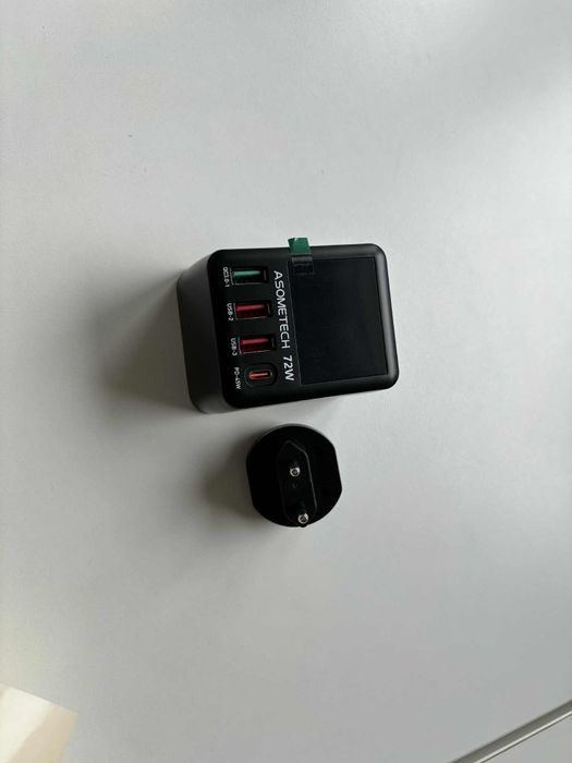 Ładowarka sieciowa wieloportowa