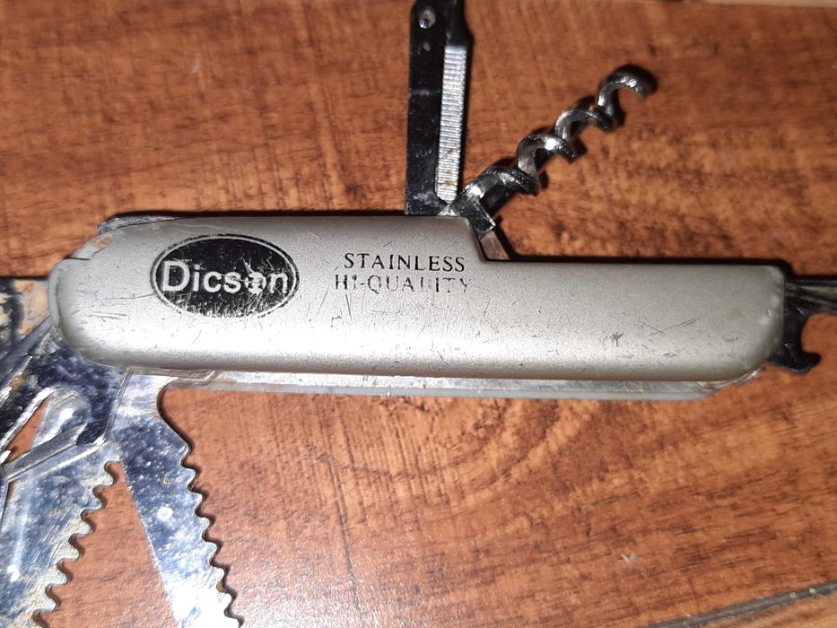 Продам удобный мультитул ножик