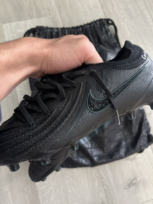 Chuteiras Nike Phantom Gx Luna 2 Elite