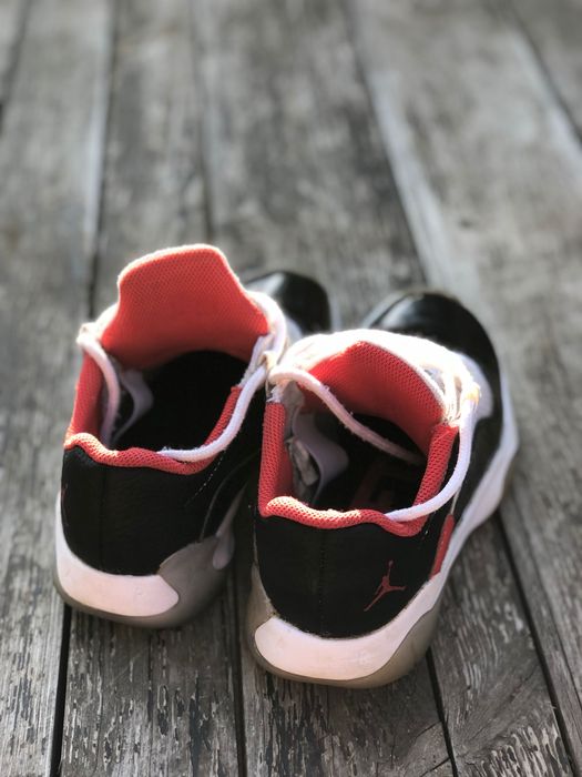 Кроссовки air  JORDAN 11 cmft  LOW (23,5 cm)