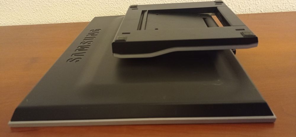 Monitor Samsung Sync master 152S440101167621089283