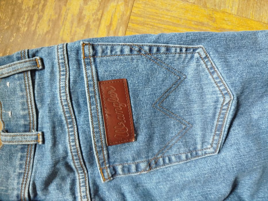 Spodnie Wrangler jeansy W30 L32 Texas