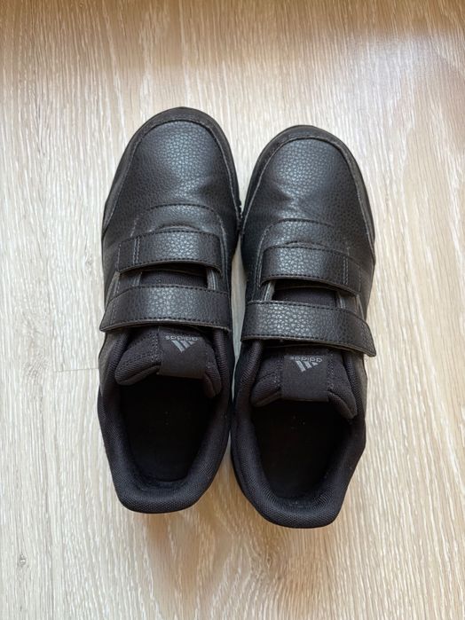 Sneakersy Adidas prawie nowe 40