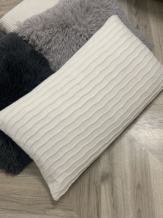 Poduszki dekoracyjne IKEA Homla 5szt.