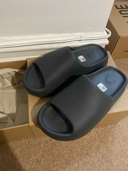 adidas Yeezy Slide Onyx R.41