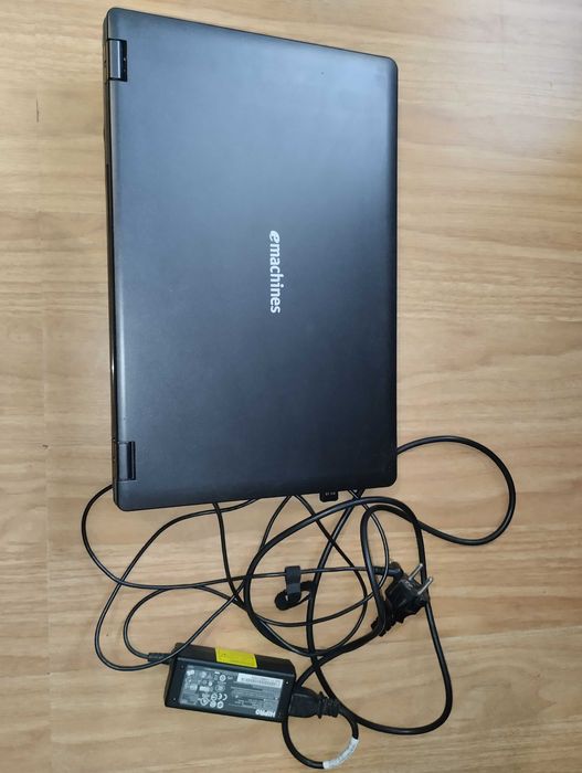 Ноутбук Acer eMachines E528-T352G25 Mnkk (модернізований + бонуси)