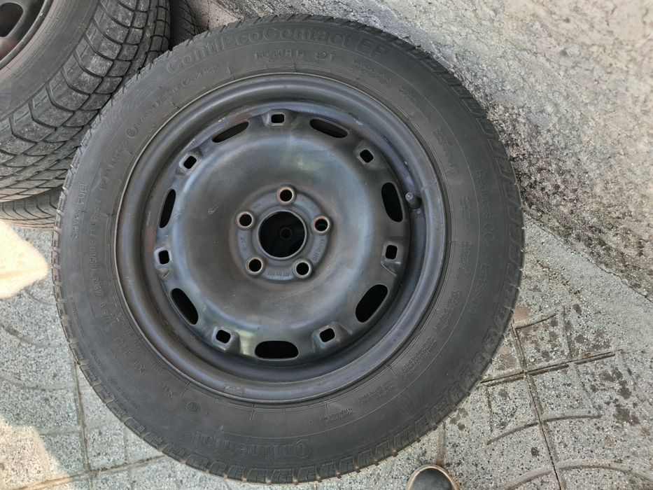 Pneus 185 60 r14