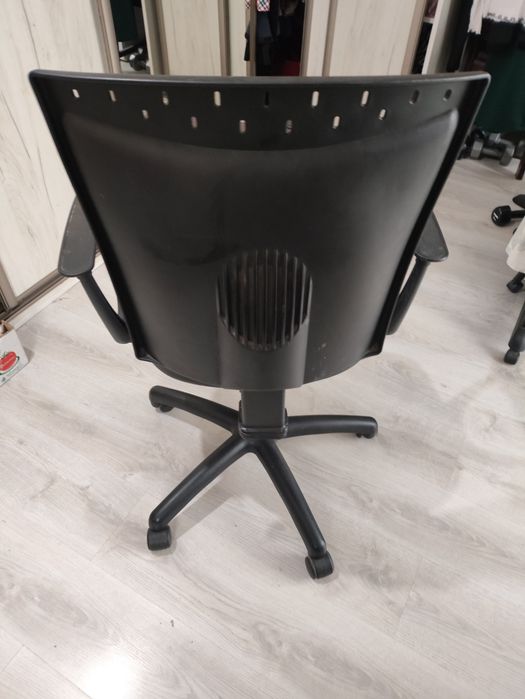 Sprzedam fotel obrotowy