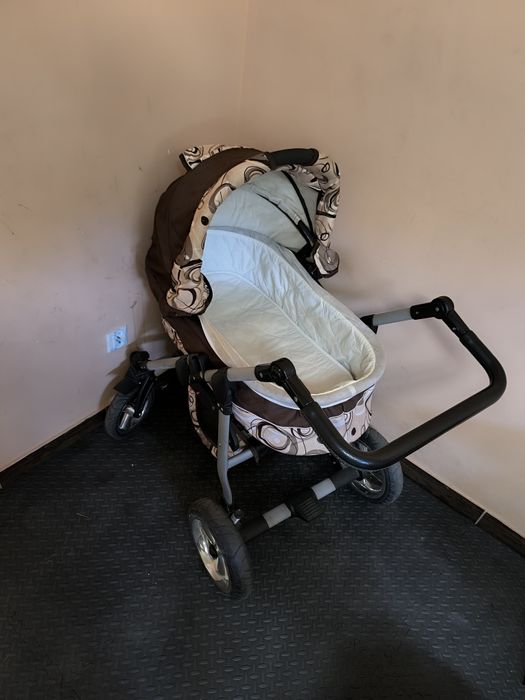 Wózek dziecięcy marki Kunert 3w1