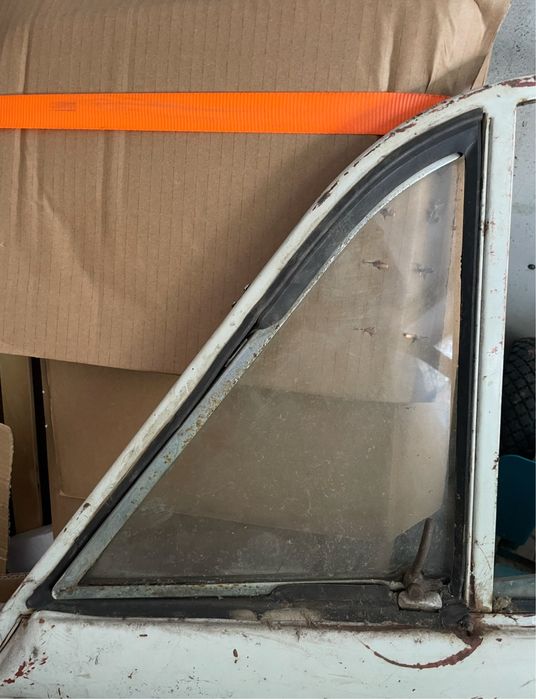 Drzwi prawe Flenterka ramka szybka pSyrena 105