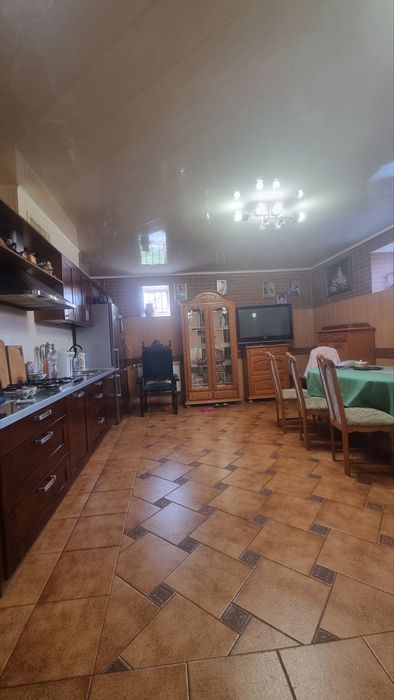 продам 3х уровневый дом ул. Чкалова (пересечение пр.Мира и Почтовый)