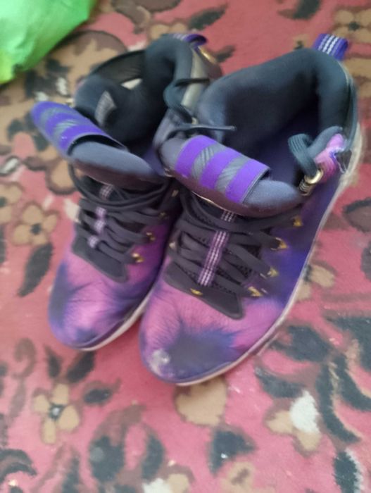 Buty do koszykówki adidas 43